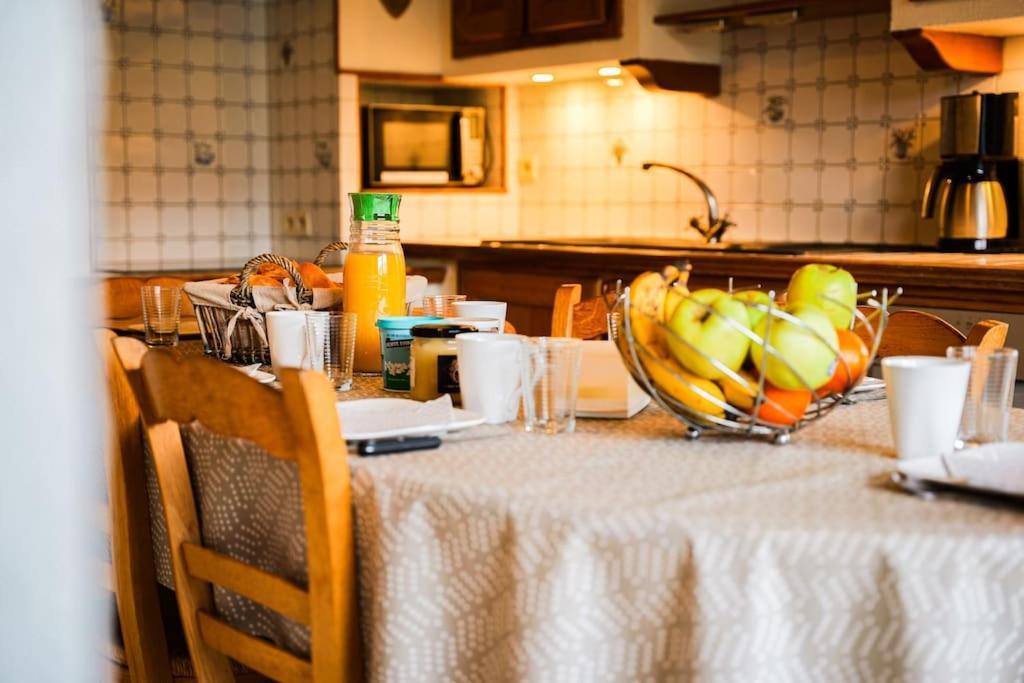 Gite La Dame Au Lit Gite A La Ferme Momignies Εξωτερικό φωτογραφία